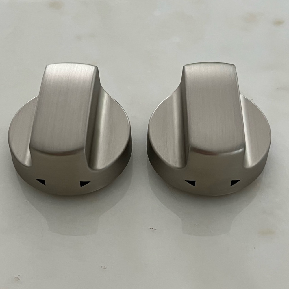 WOLF BRUSHED SILVER GOURMET TOASTER OVEN KNOBS NWOTS!